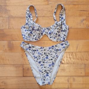 Abercrombie bikini curve love